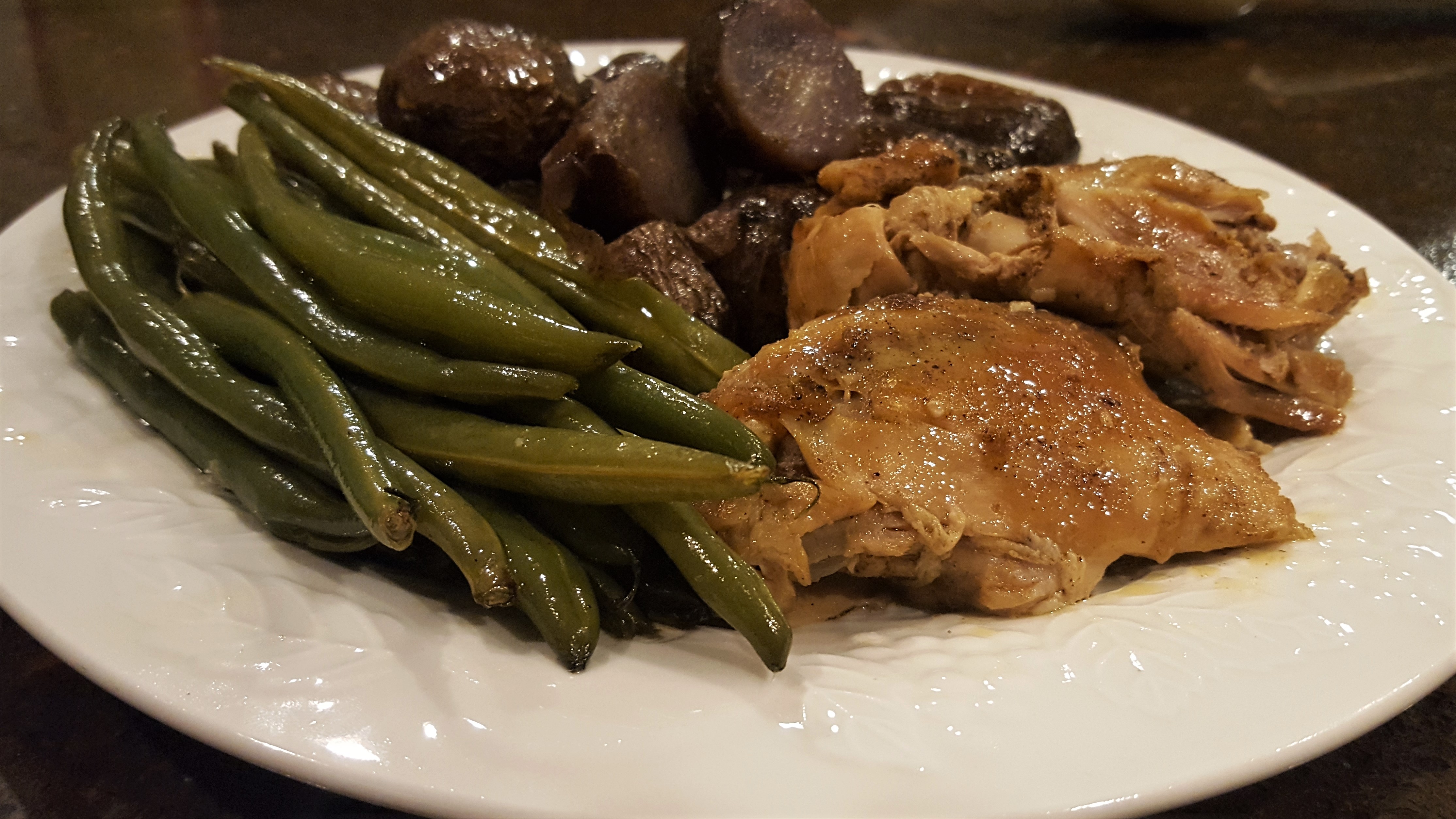 Tender and Delicious Slow Cooker Taco Chicken Thighs! crockpot chicken