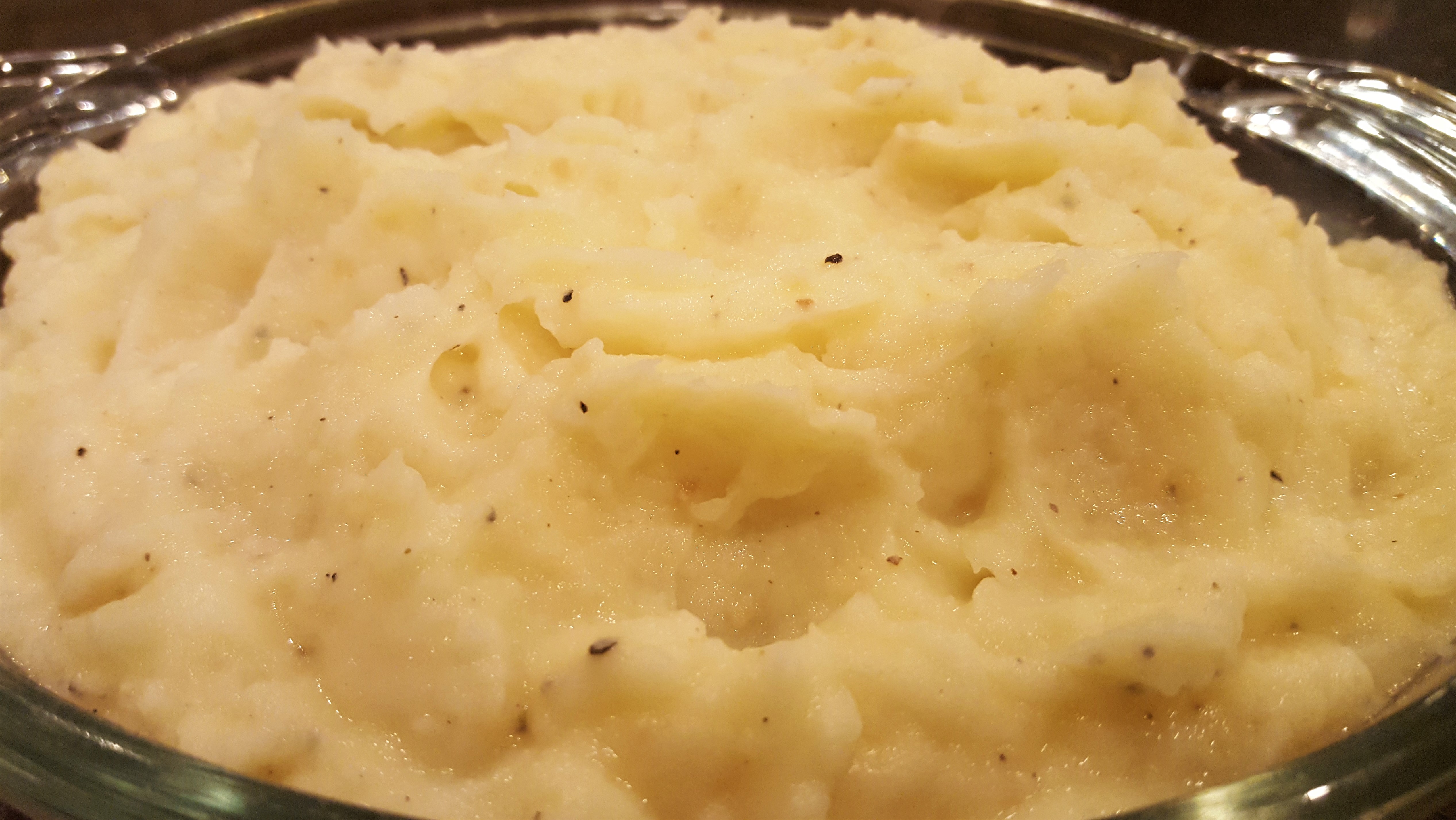 Delicious Creamy Mashed Potatoes ready to serve - Dining in with Danielle