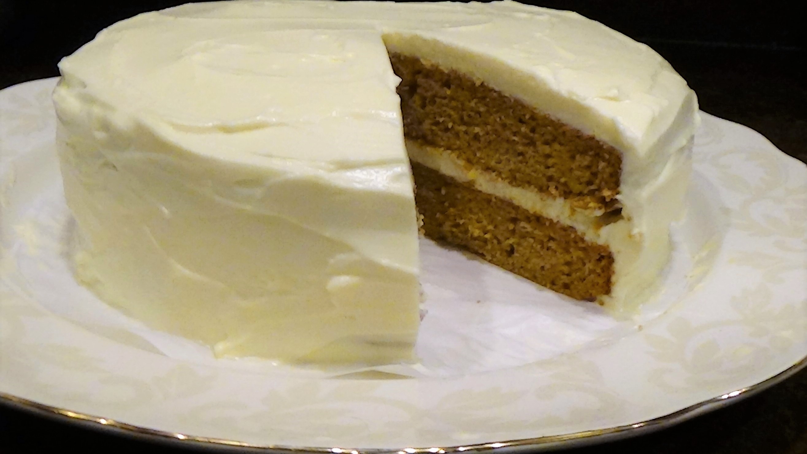 Pumpkin cake so moist - Dining in with Danielle