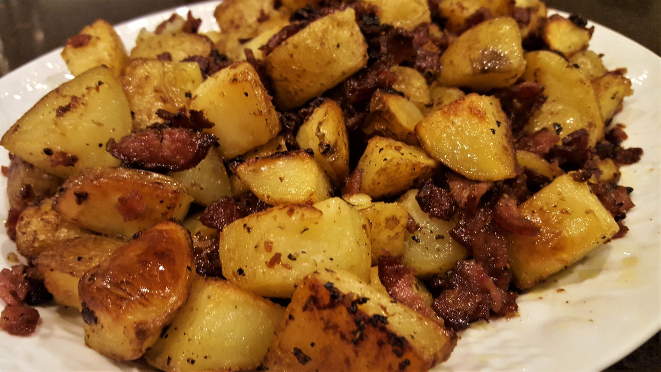 Roasted Garlic Potatoes - Dining in with Danielle