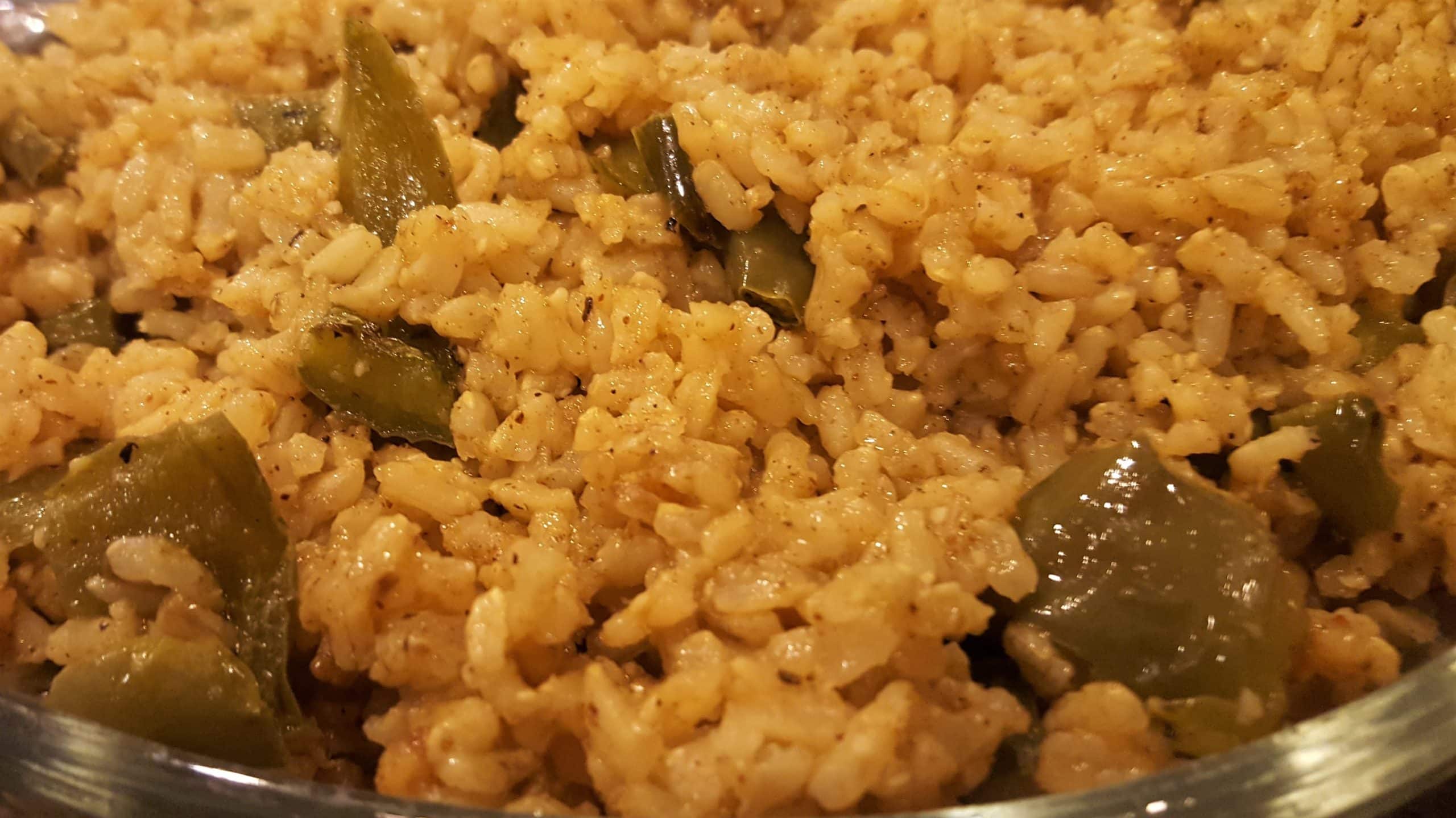 Delicious Brown Rice and Peppers! Brown Rice Cooked with Taco Spices - Dining in with Danielle