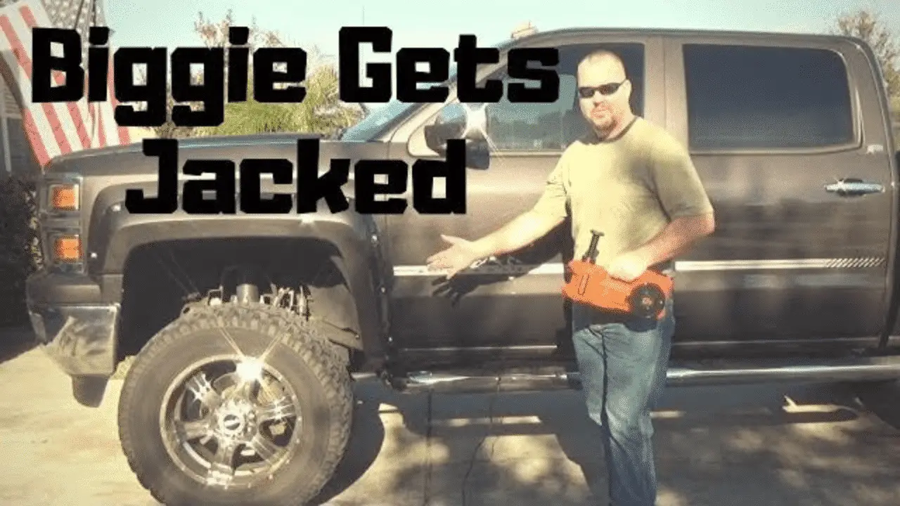 Review 12v DC Electric Hydraulic Jack Kit, Biggie Gets Jacked - Chris Does What
