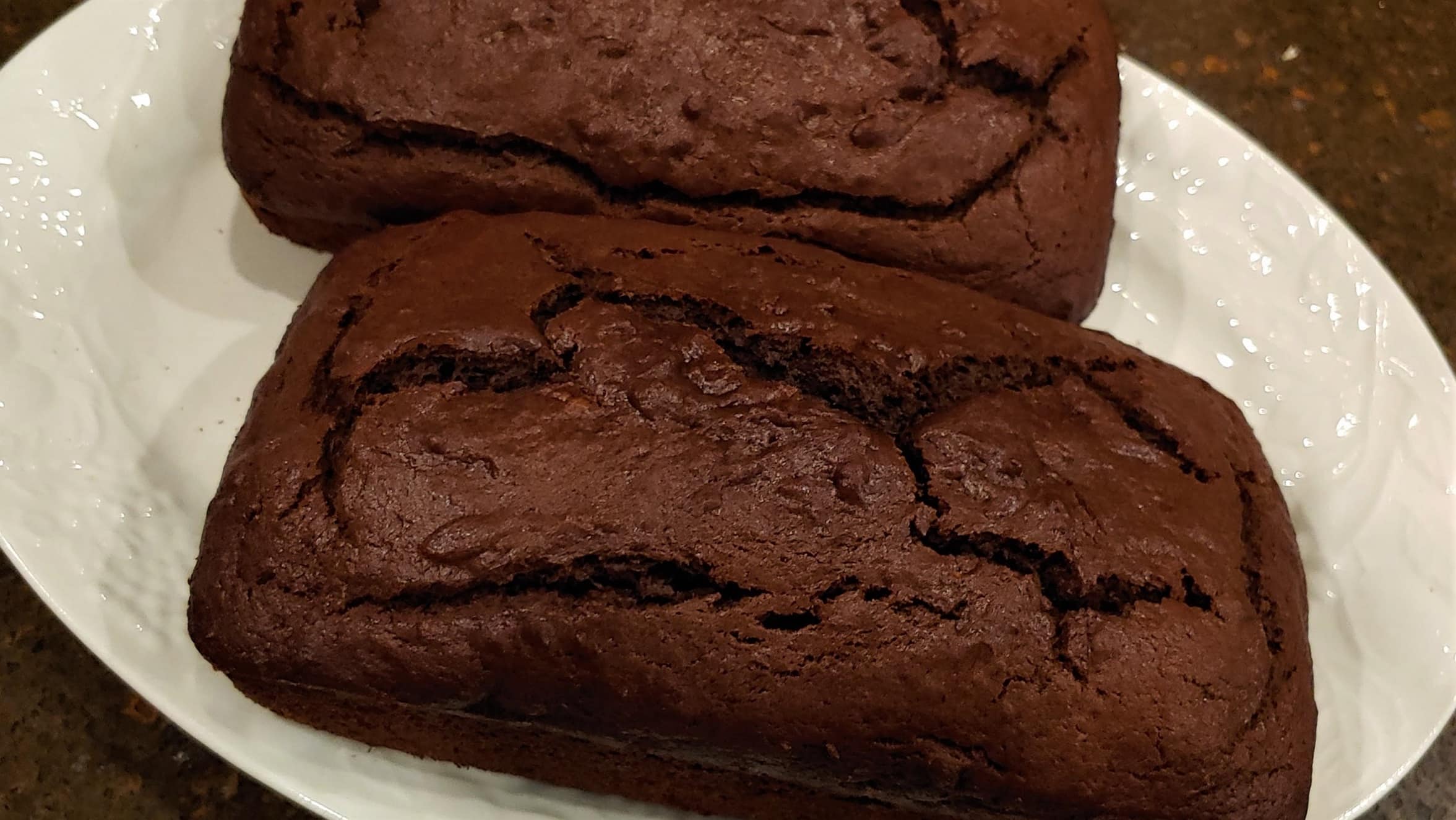 Fresh Chocolate Banana Cake Bread - Dining in with Danielle
