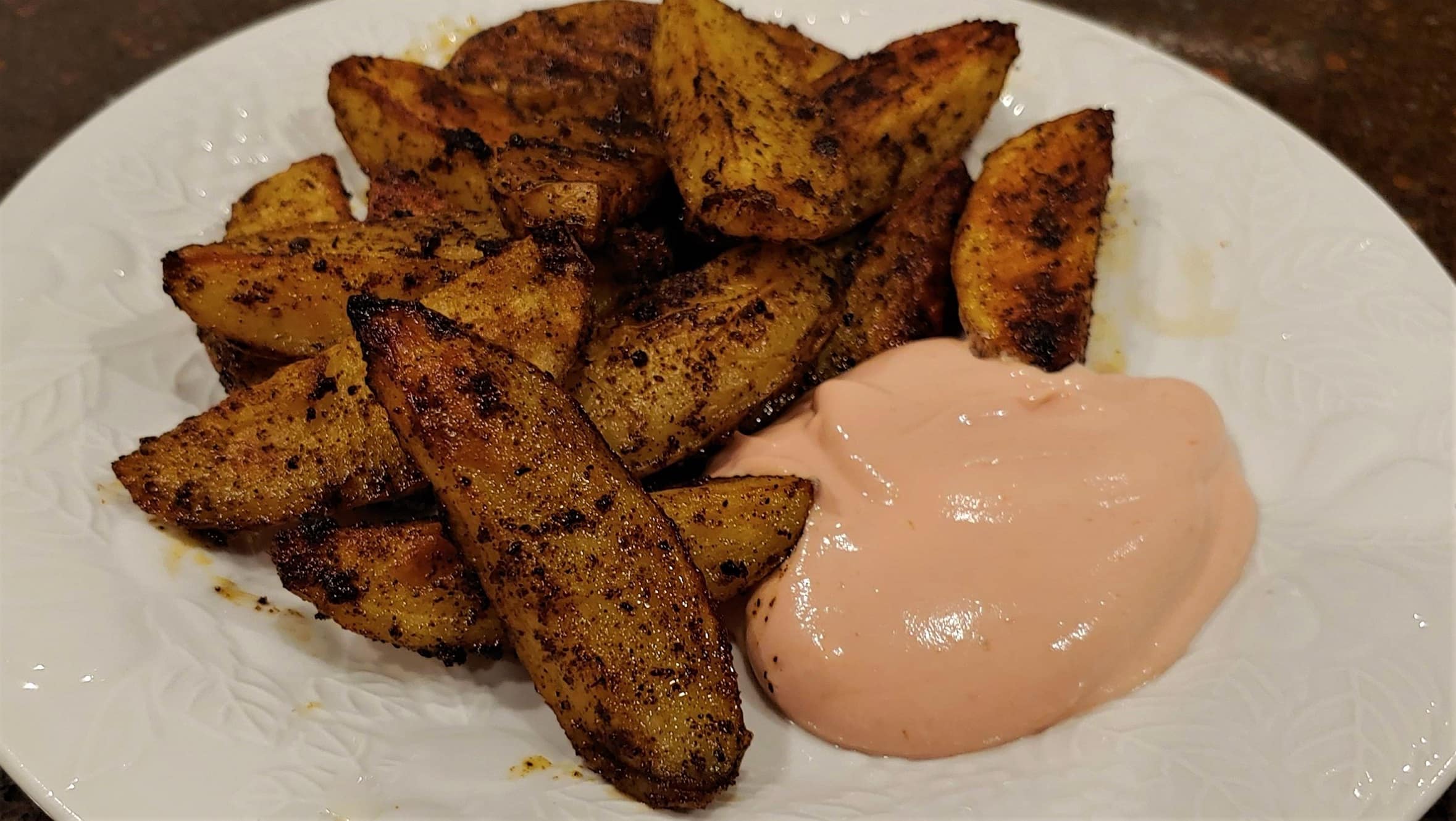 Delicious Steak Fries are perfect with any Meal or as a Snack! jo jo potatoes - Dining in with Danielle