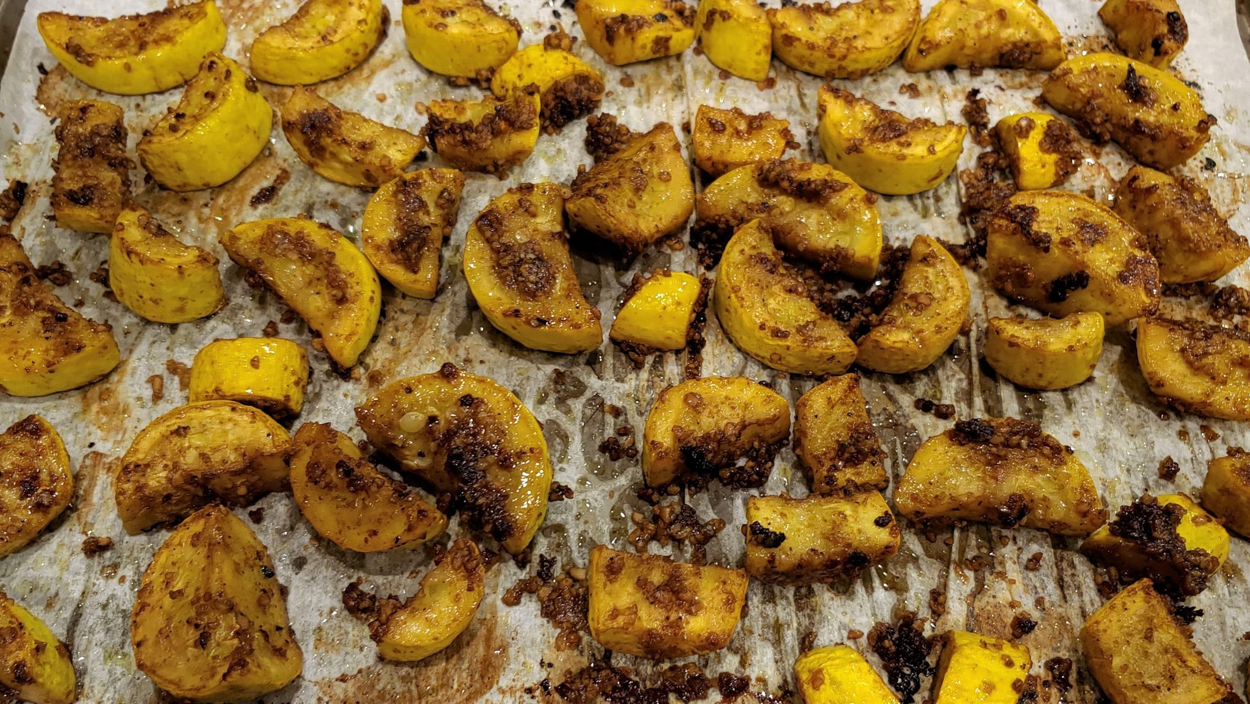 Sweet Roasted Yellow Squash is Delicious and NOT Mushy! Yellow Squash side dish - Dining in with Danielle