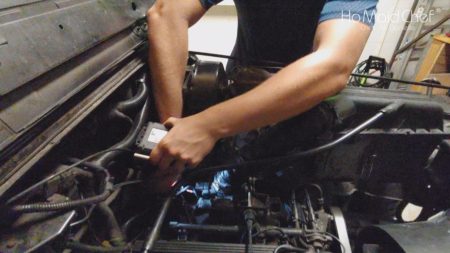 Removing the Throttle Position Sensor on a Jeep Wrangler YJ, XJ - Chris Does What