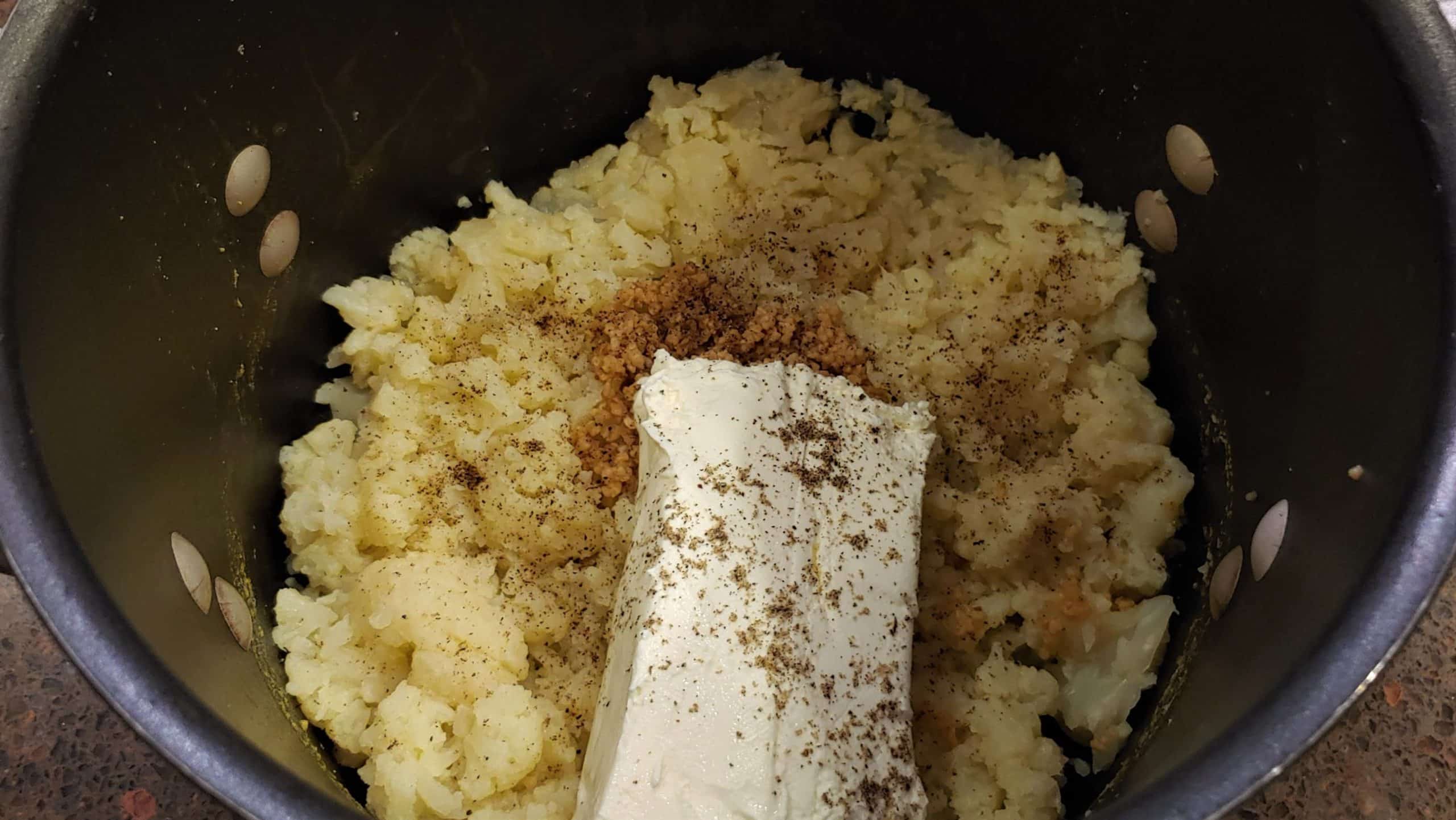 mashed cauliflower side dish - Dining in with Danielle