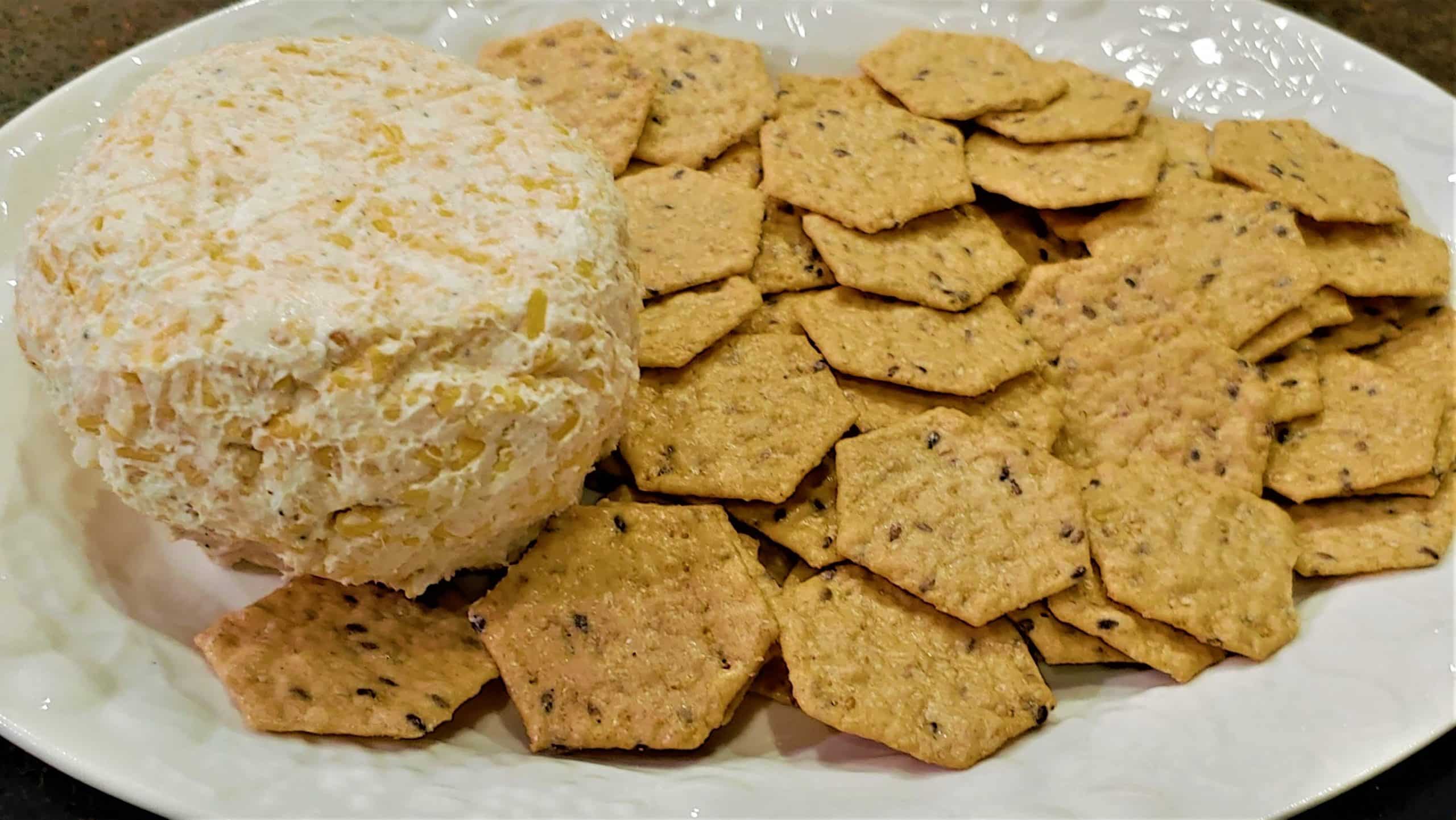 party dip cheese ball - Dining in with Danielle