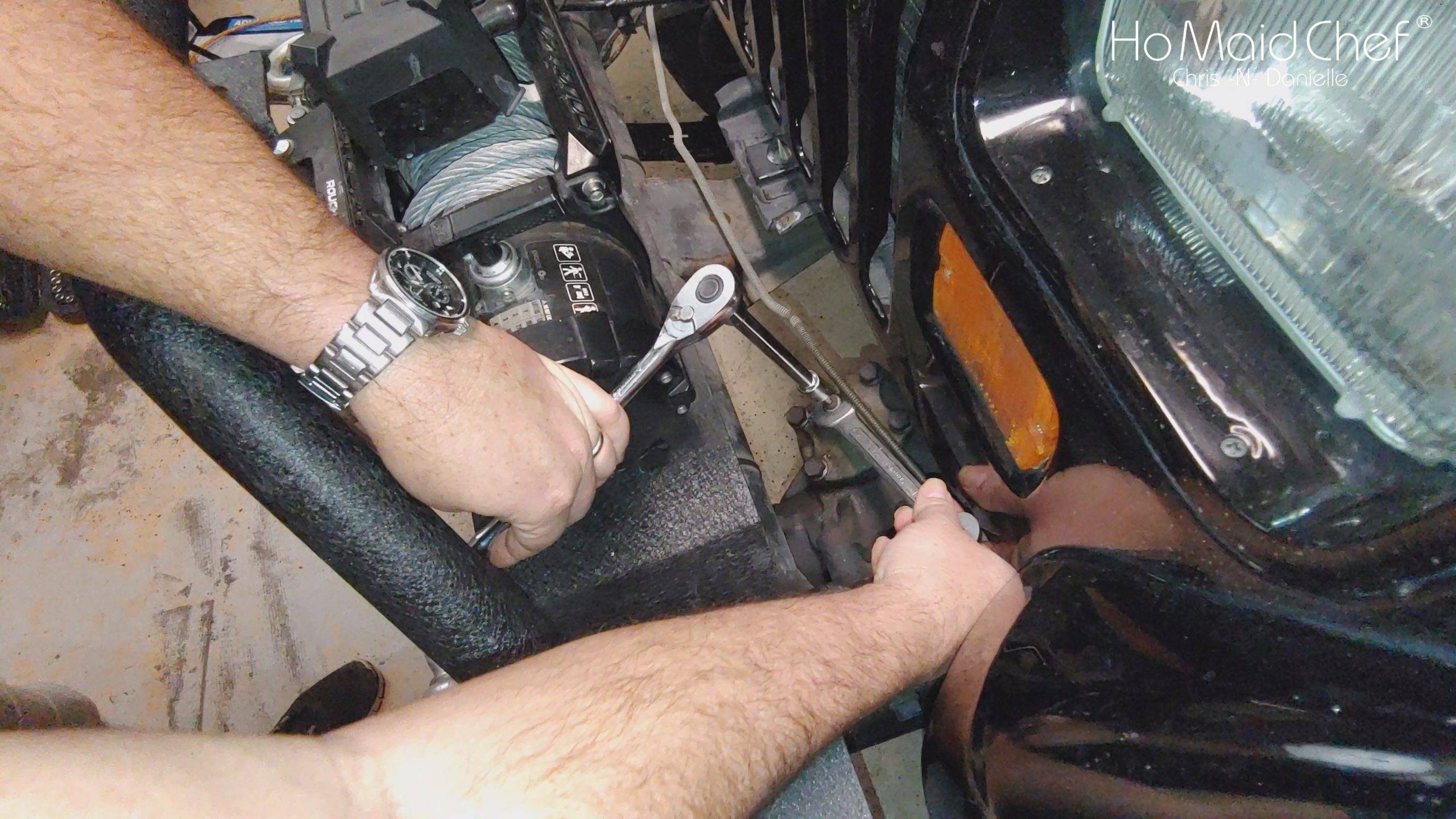 Adjusting The Steering Box - Chris Does What