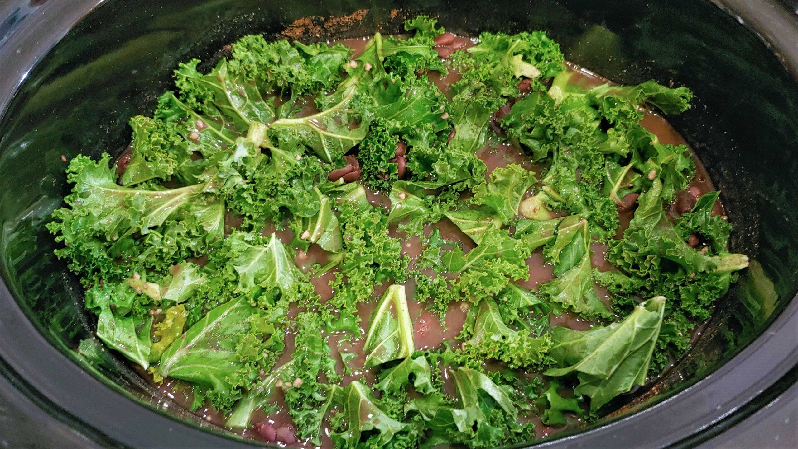 Slow cooker black beans and kale - Dining in with Danielle