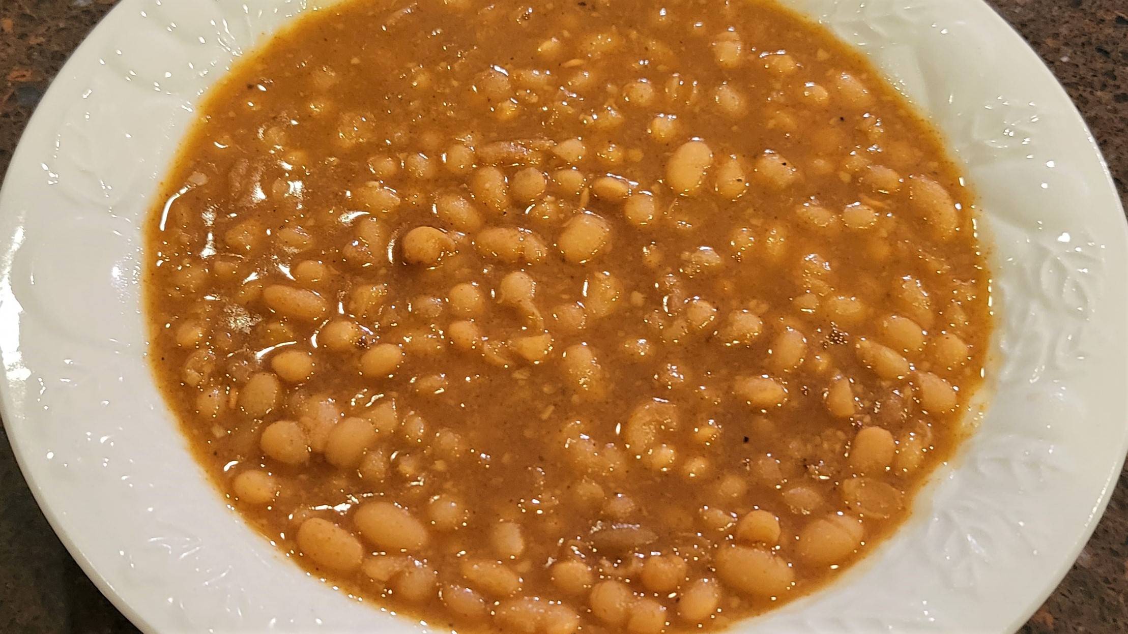 Slow Cooker Navy Beans! navy beans - Dining in with Danielle
