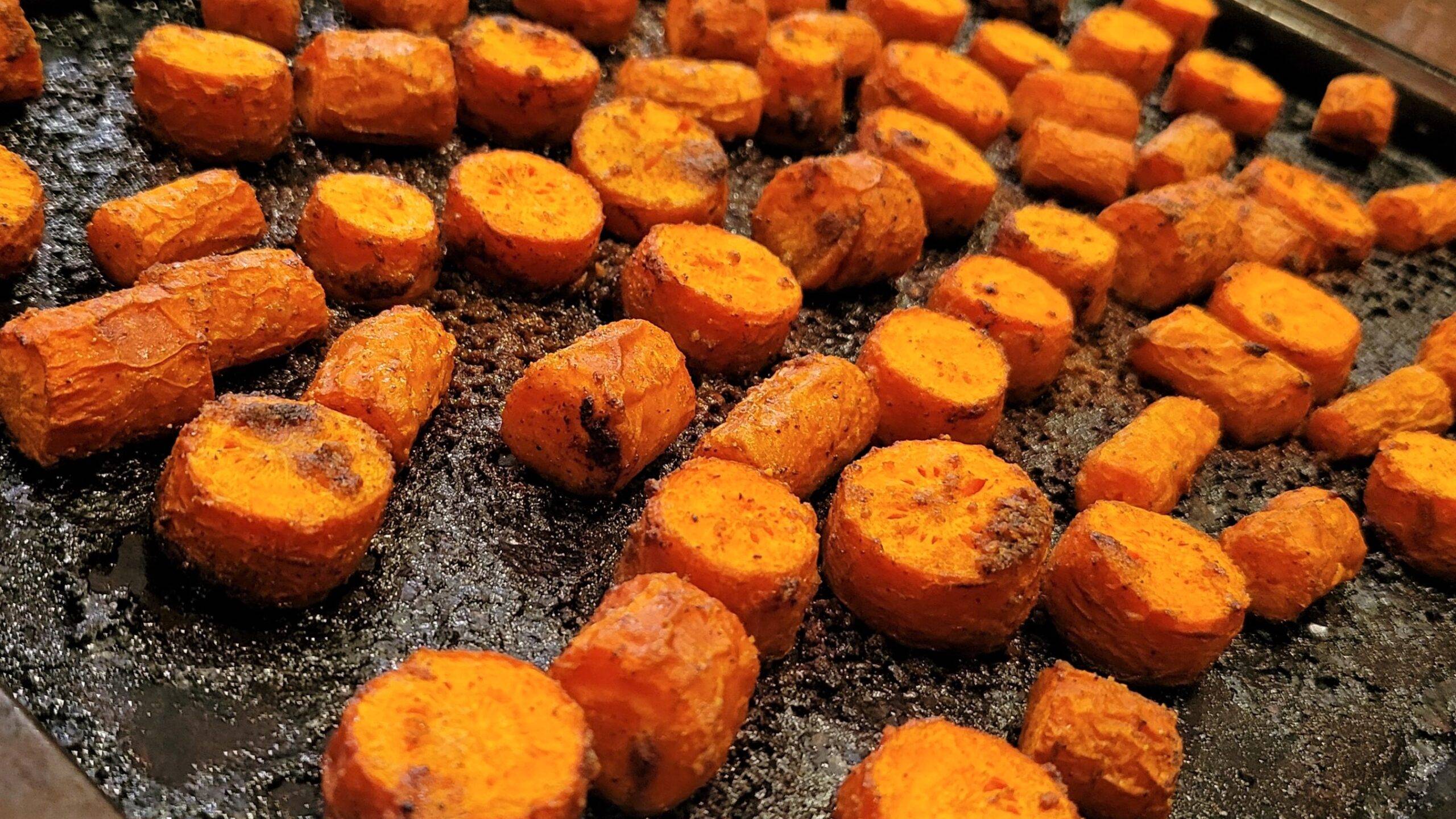 Roasted Tex Mex Carrots sweet and Taco Seasoned! Roasted Carrots - Dining in with Danielle