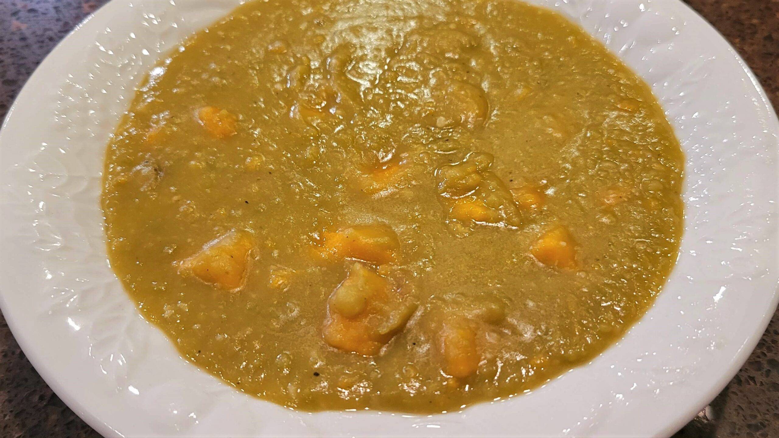 Slow Cooker Sweet Potato Split Pea Soup! Split Pea Soup - Dining in with Danielle