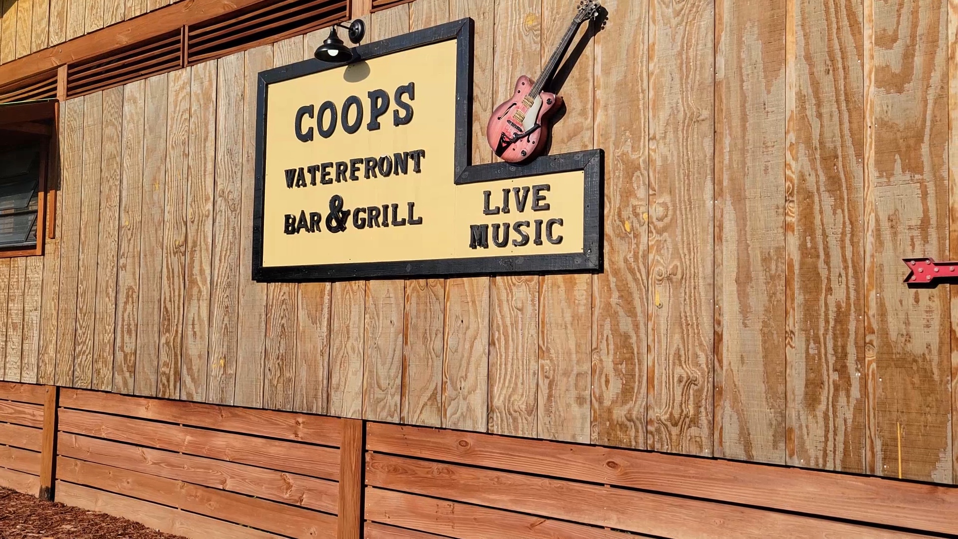Lunch at Coop's Bar